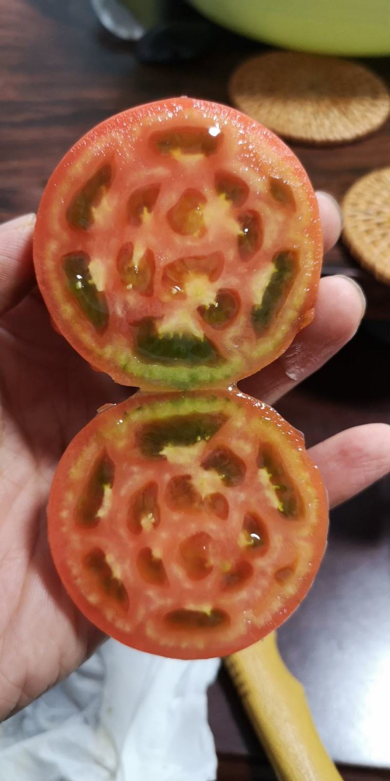 （热销）草莓西红柿产区直供货源充足量大从优视频看货批发