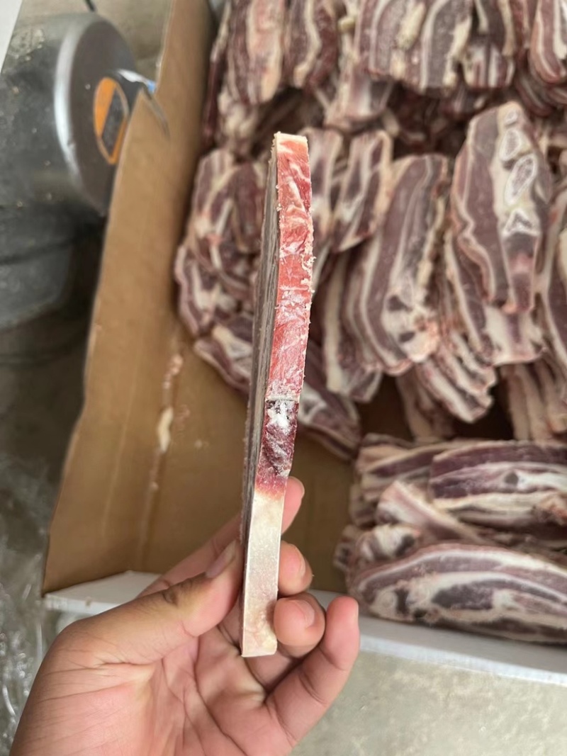 牛胸腩排切片，肉多价格不高实惠，煎烤炖佳品