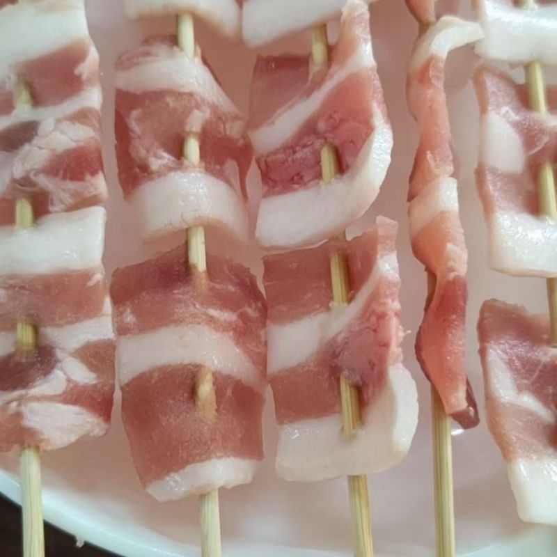 原切五花肉串烧烤油炸铁板原味新鲜冷冻商用半成品200串包