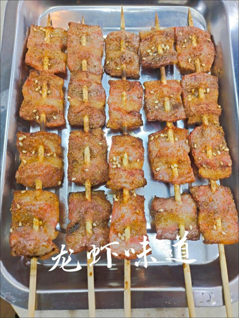 原切五花肉串烧烤油炸铁板原味新鲜冷冻商用半成品200串包