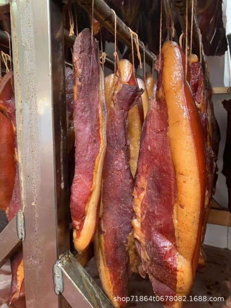 农家柴火烟熏腊肉二刀腊肉后腿肉电烤腊肉景区展会跑江湖