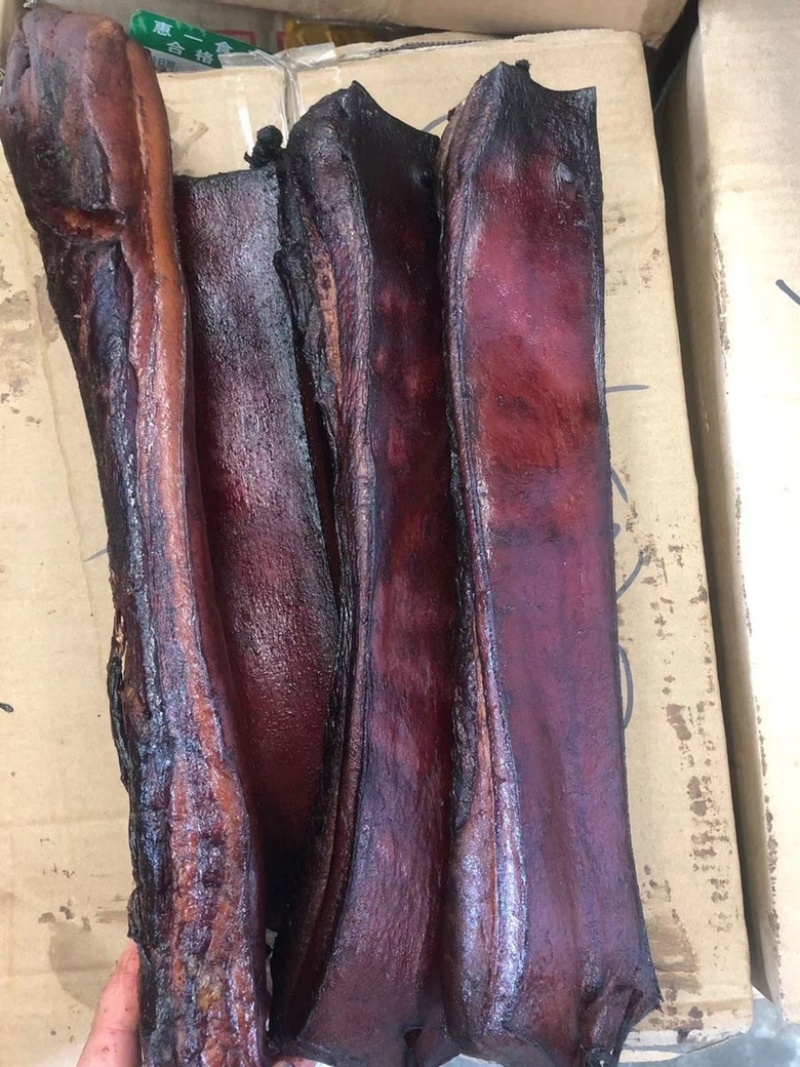 农家柴火烟熏腊肉二刀腊肉后腿肉电烤腊肉景区展会跑江湖
