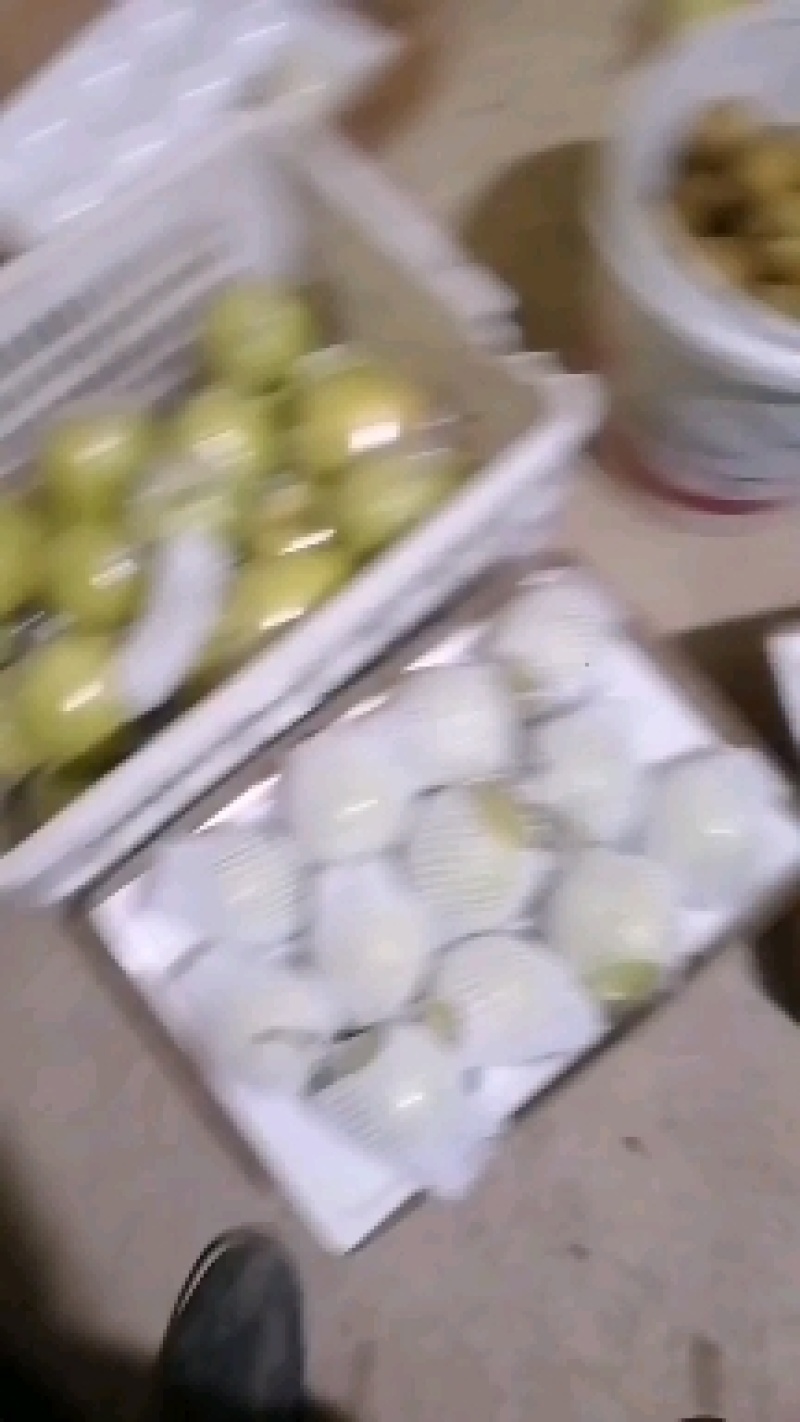河北鸭梨现库存膜袋鸭梨，大量出库销售中商超市场直供
