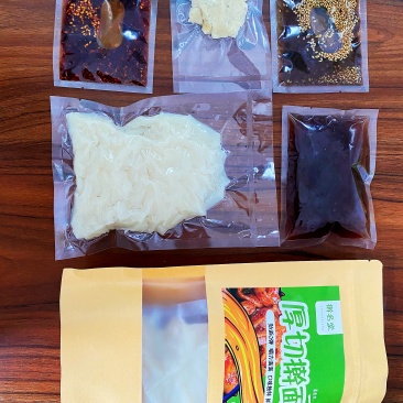 擀面皮面皮定制，大量米面粮油类制品，欢迎资讯