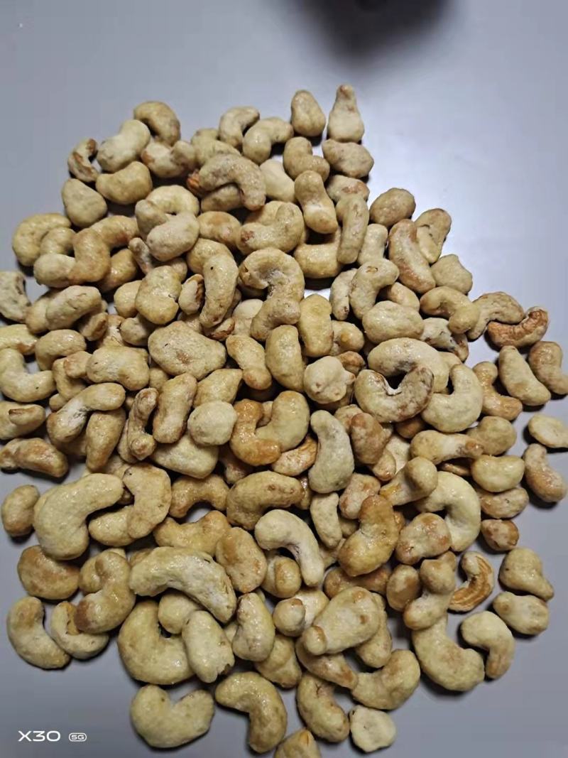 云南大麻子纸皮核桃，生的烤干的