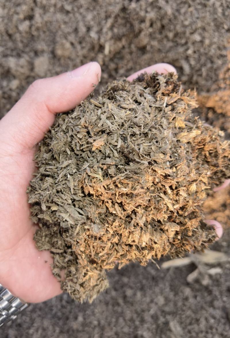 有机肥纯干鸡粪河北厂家直销实力商家果树蔬菜肥料大田鸡粪颗