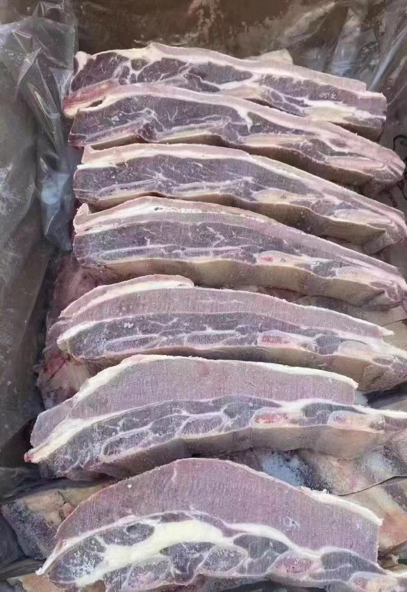 多肉牛排，各种牛骨头，，常年加工天天有现货