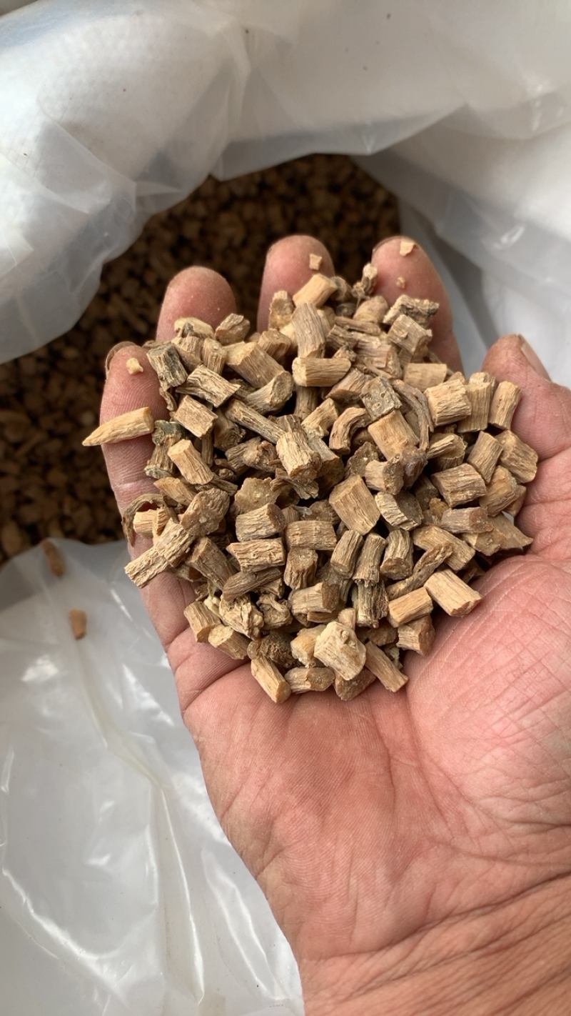 怀牛膝中选怀牛膝中条无沫无杂质产地直供量大从优