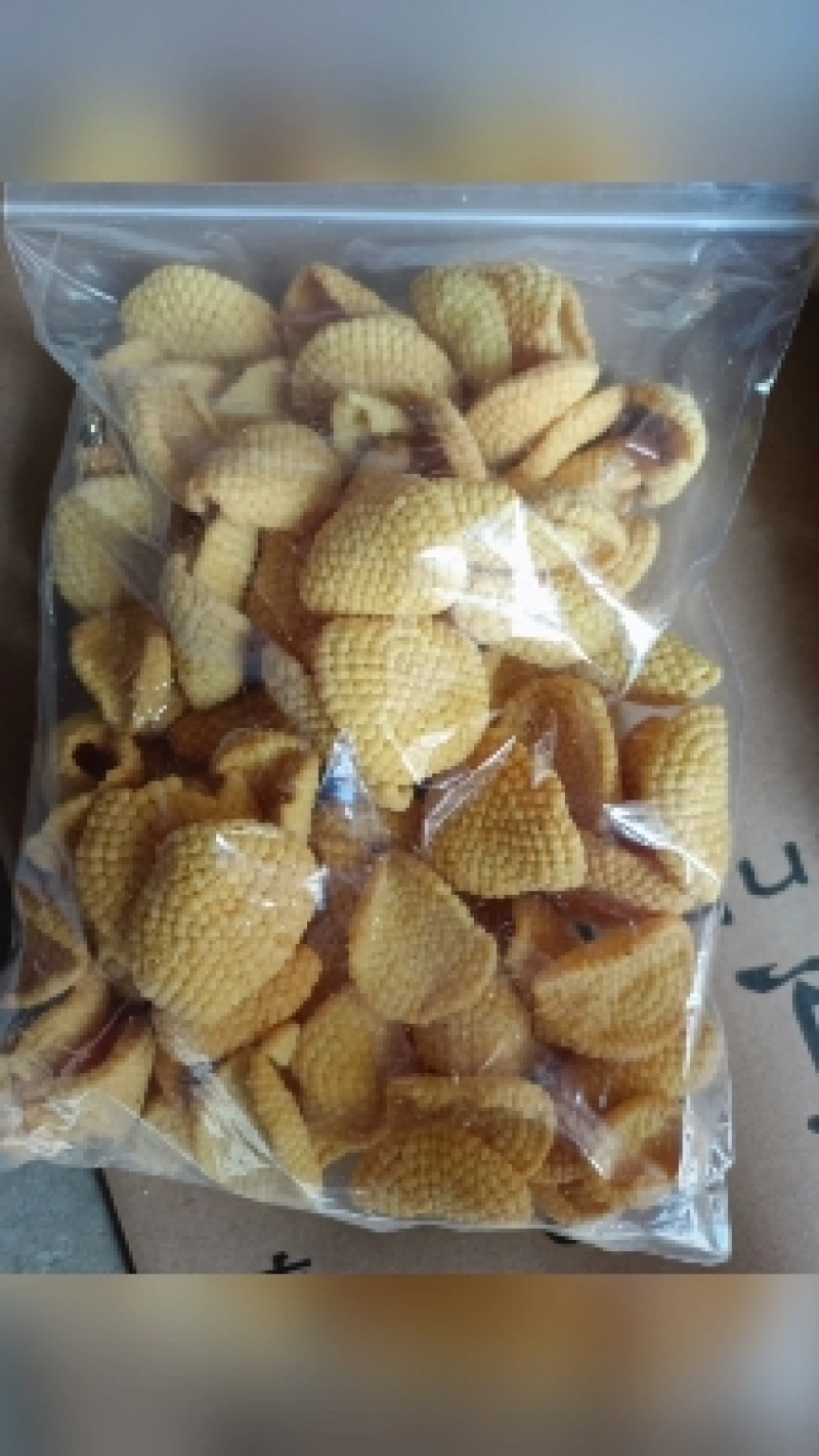 网红锅巴锅巴酥厂家直销网红食品手工猫耳酥