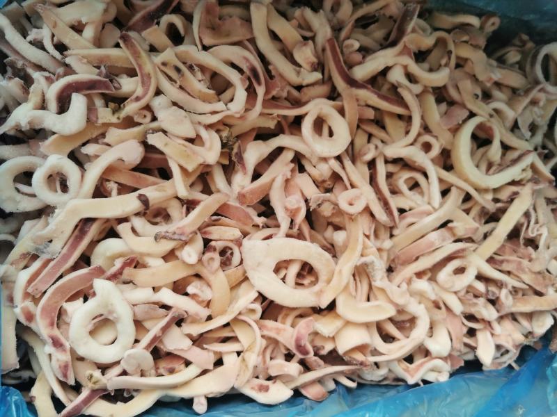 鱿鱼条毛重9斤，净重8斤工厂直销量大询价