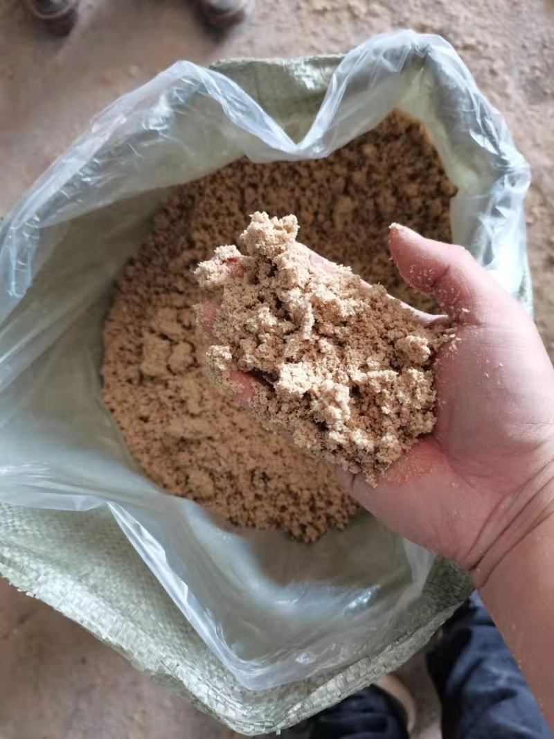 工厂直销新鲜的散装豆渣，袋装豆渣，发酵豆渣，多地出货