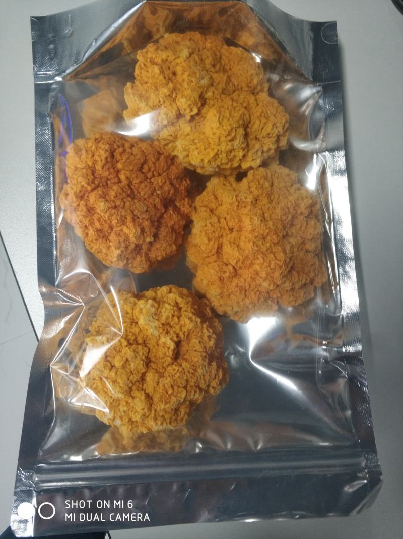 菌中燕窝，冻干金耳菌