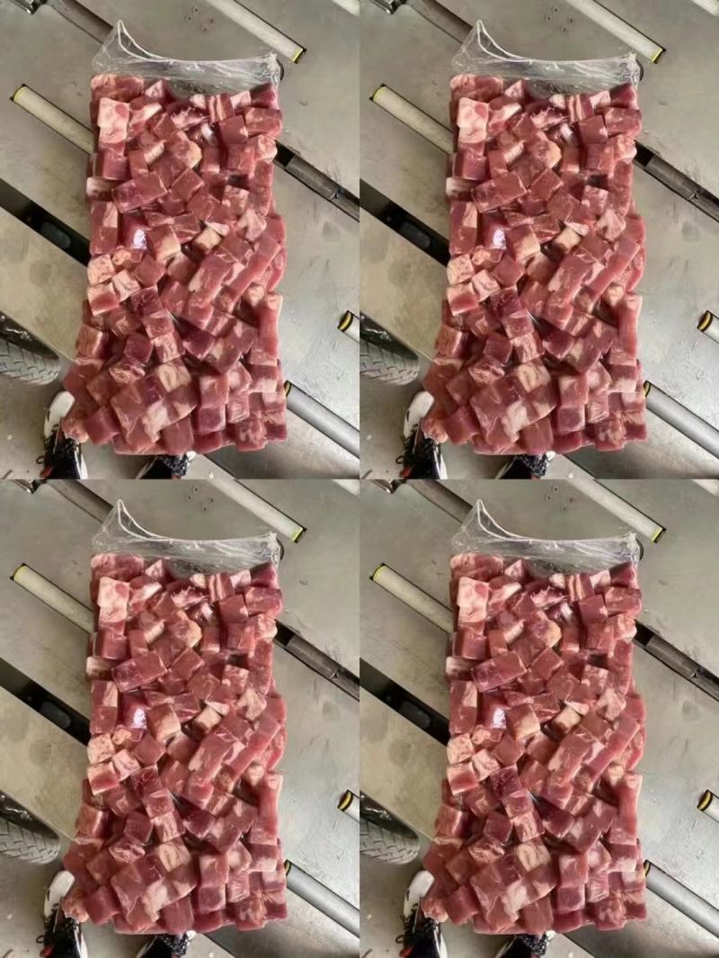 调理牛肉粒，五斤一包，可以根据老板要求订作，物美价廉