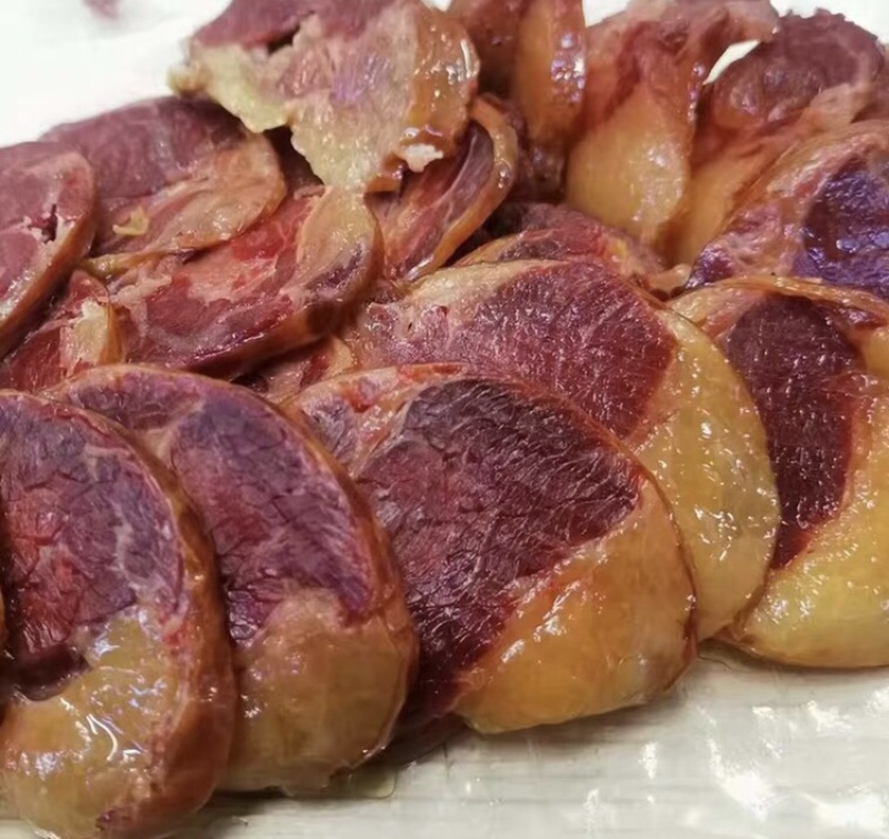 （热销）新疆正宗熏马肉、熏马肠、货量最足，量大从优