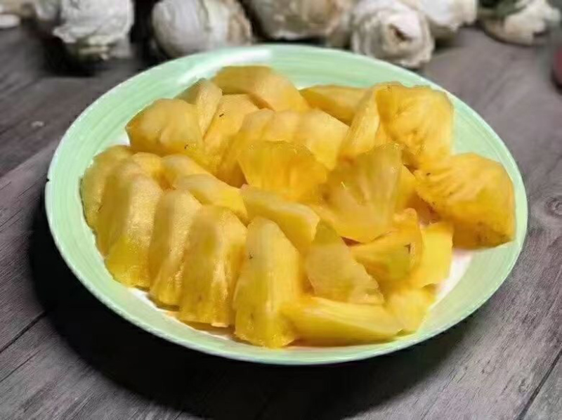 海南金钻凤梨16号甜蜜蜜香甜可口新鲜水果批发代发