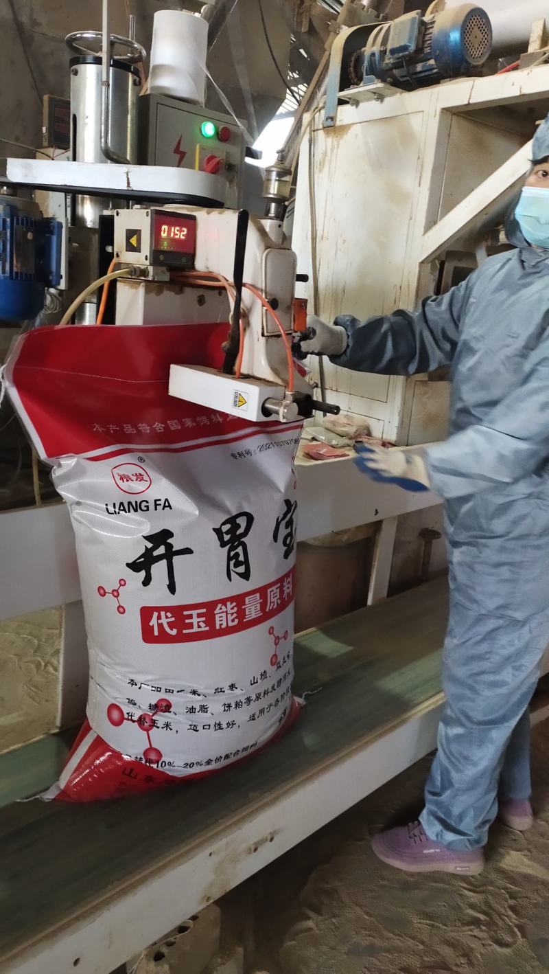 开胃宝科学配比营养均衡，烘干发酵饲料，替代玉米麸皮等