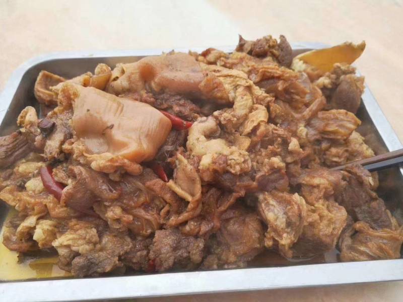 牛肉筋精修去油，有肉有筋纯干不含水分炖一斤能出八两