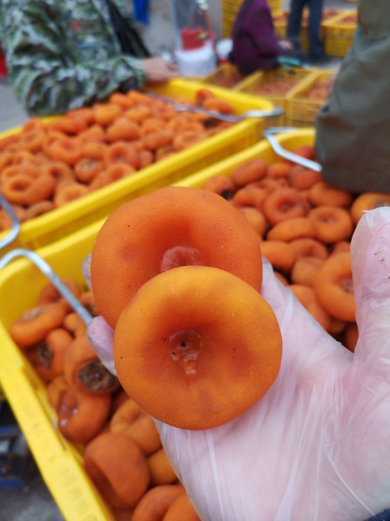 优质柿饼，广西平乐桂林柿饼恭城柿饼大量有货中大饼大饼