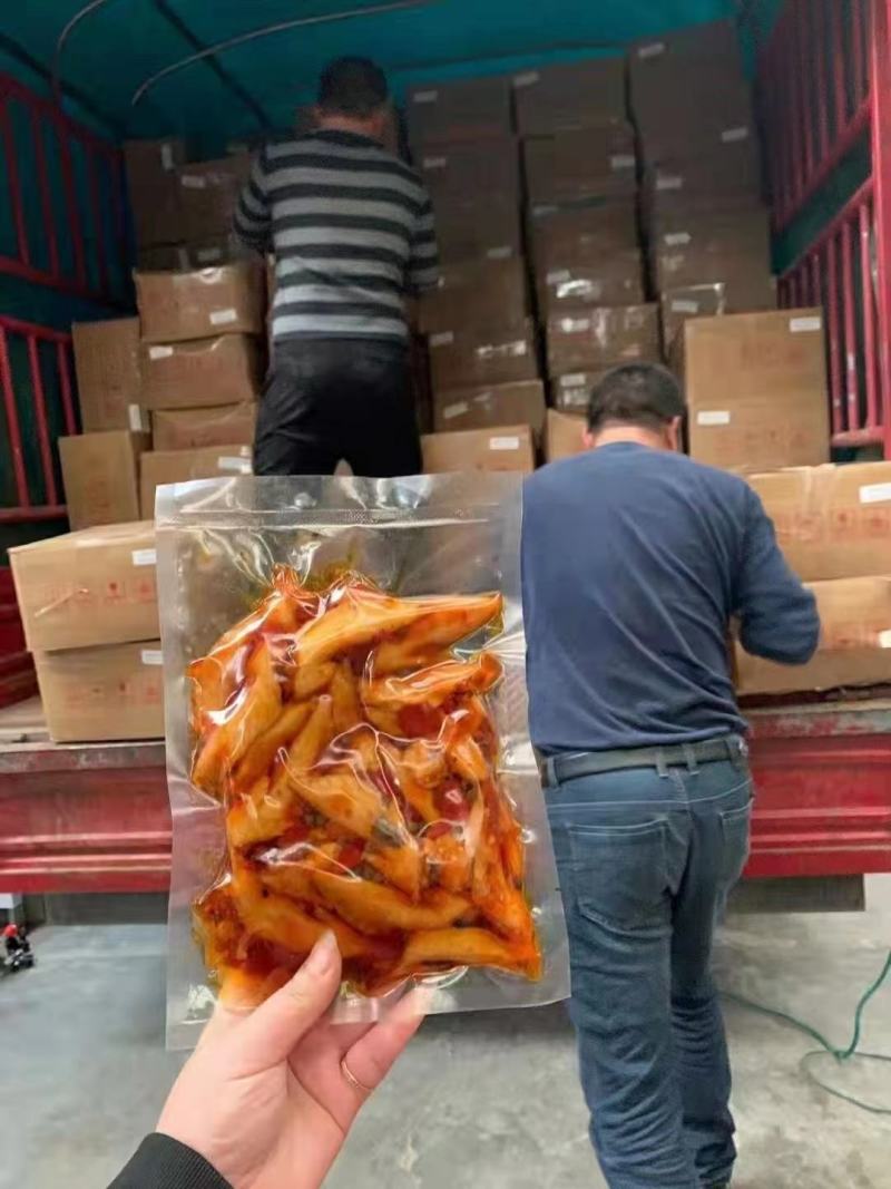 冷吃鸡尖卤鸡尖一包450克。跑江湖地摊展会热卖超市特