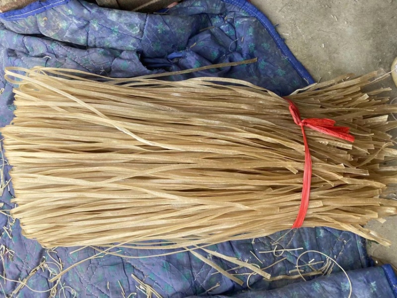 红薯粉条手工耐煮劲道不化条不粘汤的保证质量口感好粉条