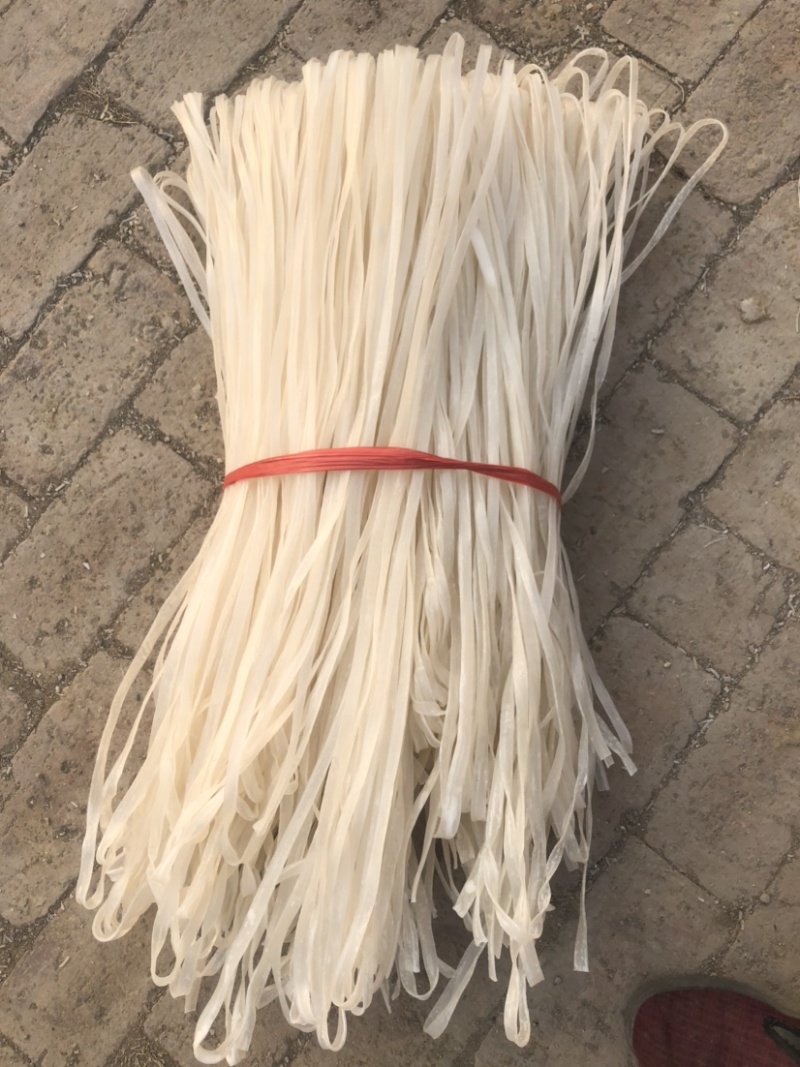 红薯粉条手工耐煮劲道不化条不粘汤的保证质量口感好粉条