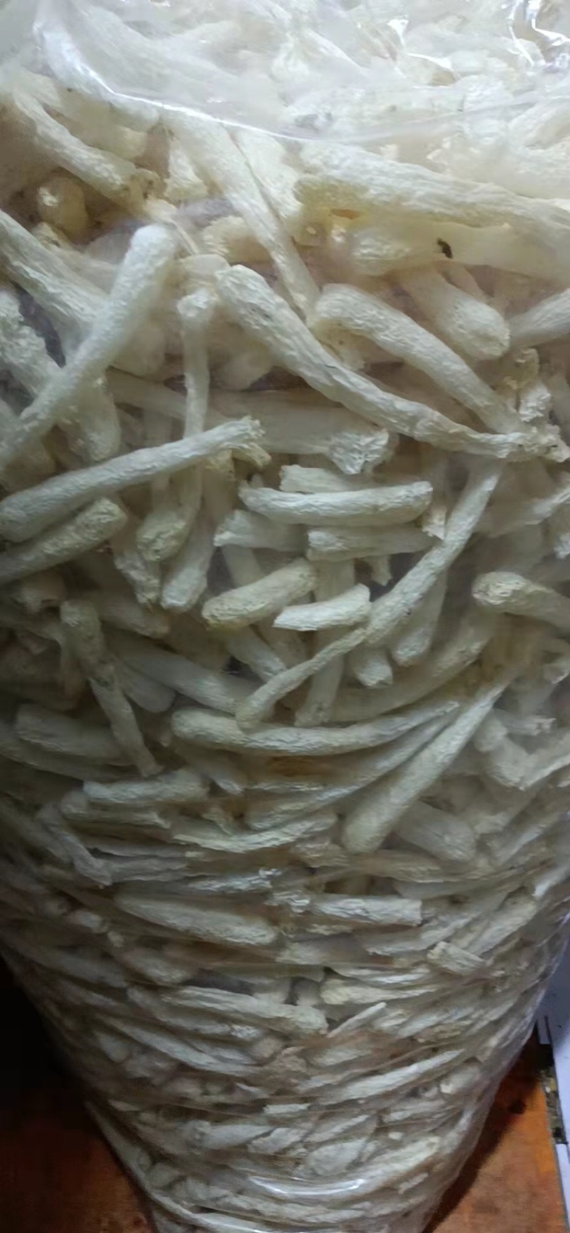 500克竹荪杆净重400克，农贸批发市场，很走量的一款