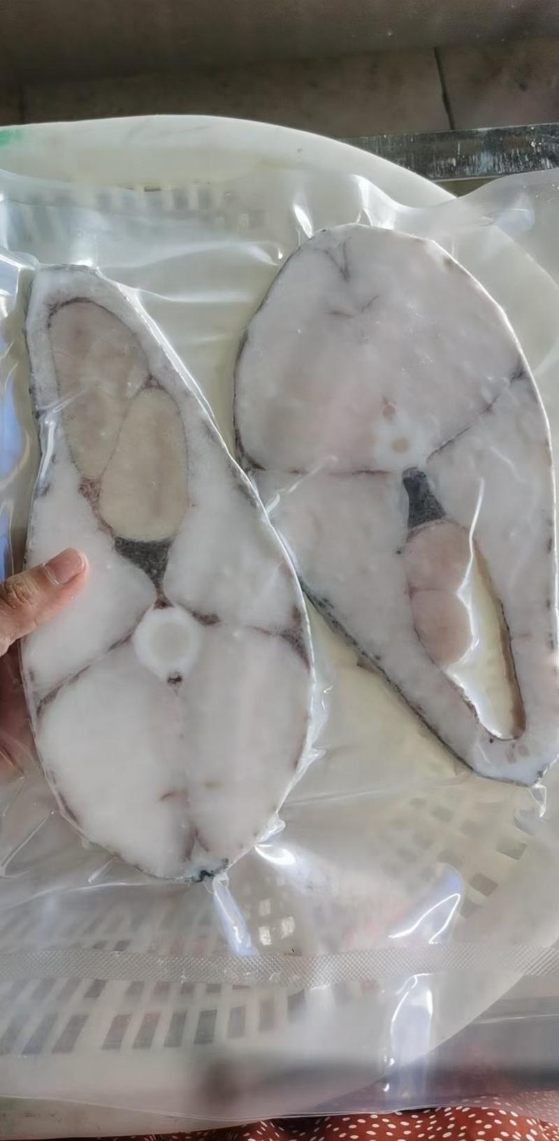 鳕鱼银鳕鱼去鳞一片片洁白的肉质抽真空袋装