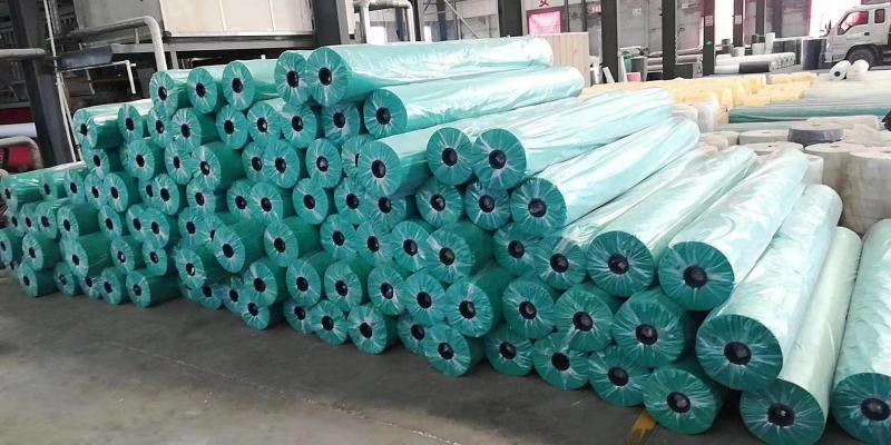 绿色裹树防寒布园林绿化保湿复膜裹树布无纺布