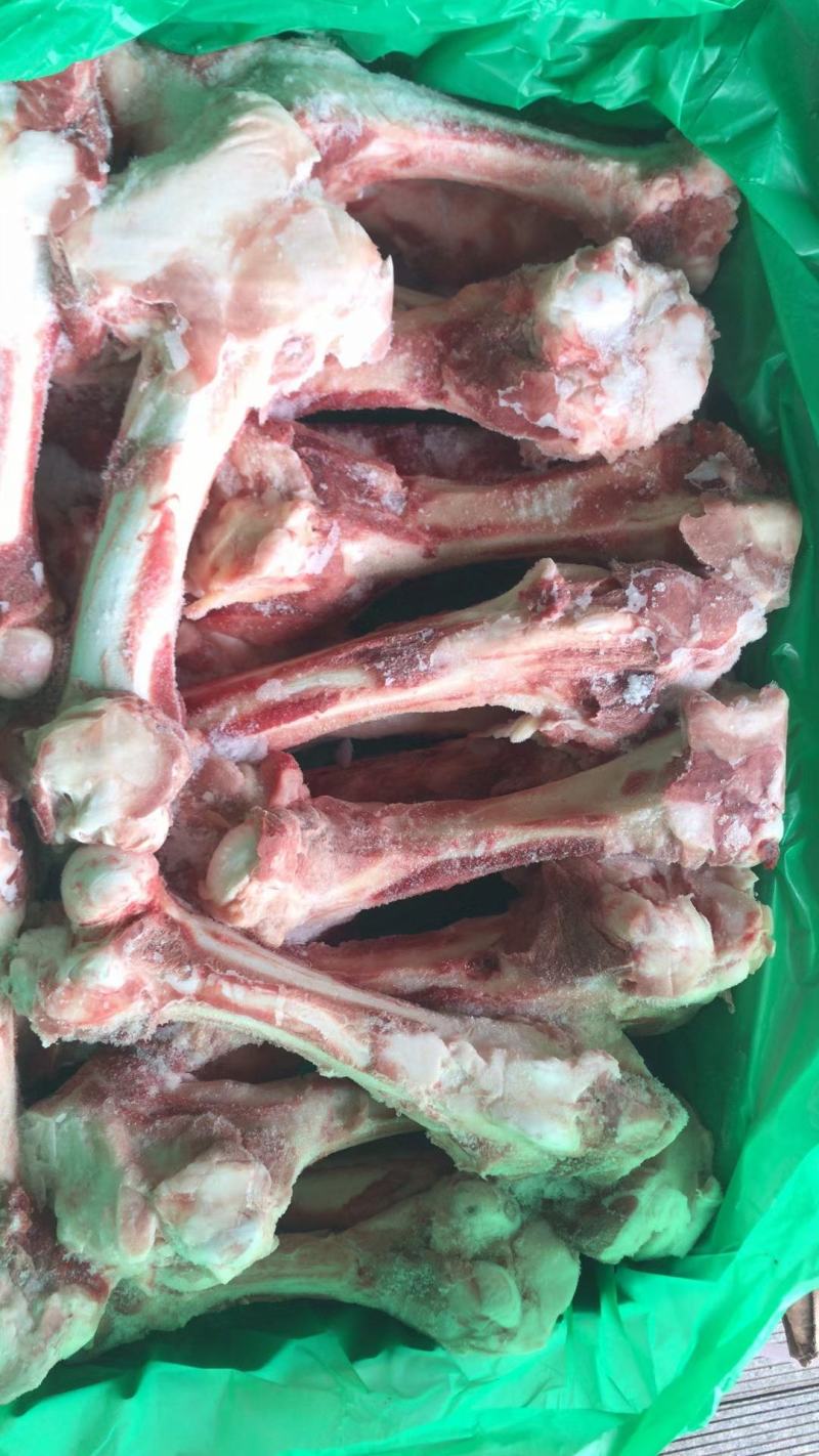 汤骨棒熬汤嘎嘎便宜