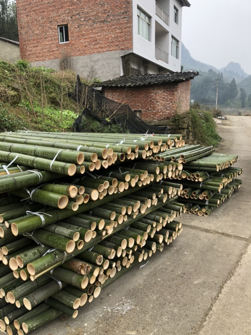 竹杆支撑杆3-8米大量供应基地直供