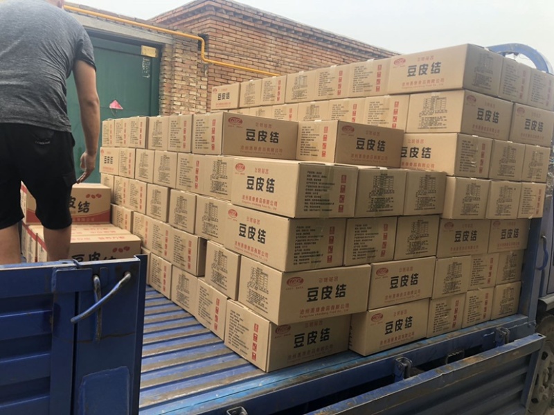 干豆皮丁，酸辣粉、麻辣烫等各种调料、小料包值得推荐