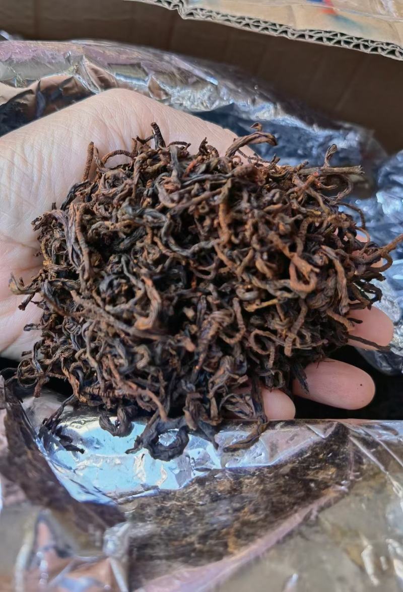草珊瑚茶，产自金秀大瑶山，一手货源，产地直发，价格实惠