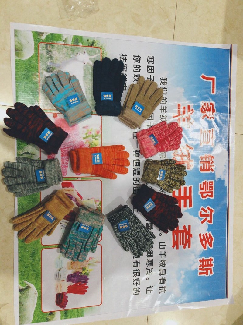 地摊羊绒手套批发全指半指羊绒加厚冬季户外防寒保暧羊绒包邮