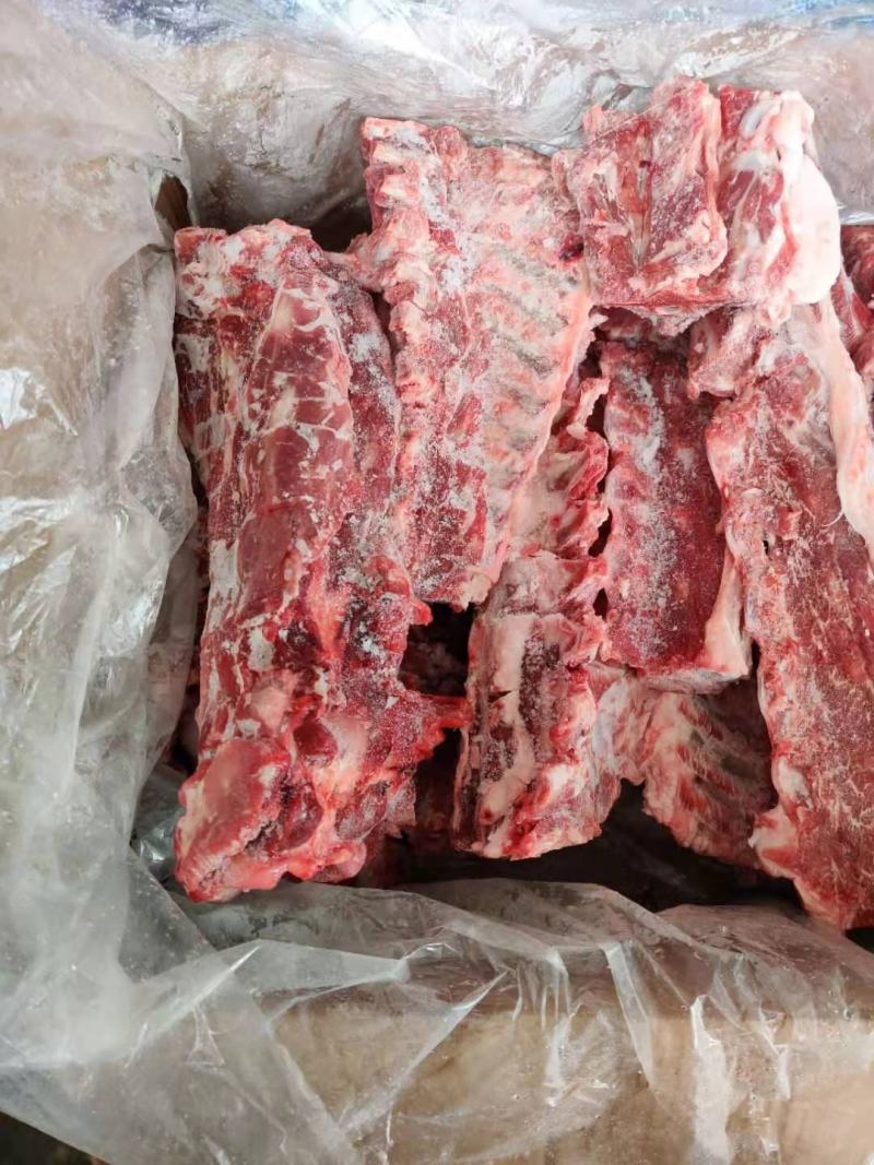 带肉羊脊骨山东大童牧业羔羊脊骨，羊蝎子货源充足