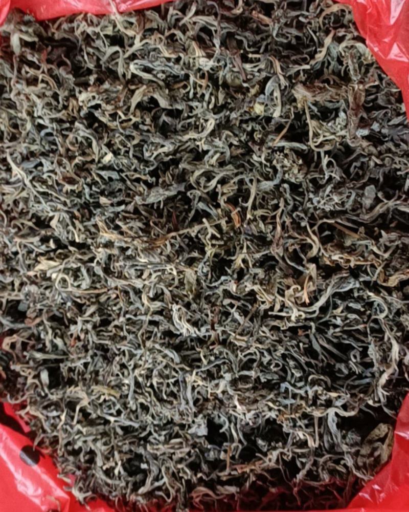 老鹰茶野生，货源来自贵州省遵义市绥阳县太白镇，质量保证。