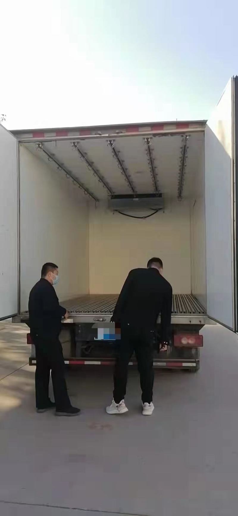 二手宽体肉钩冷藏车，20年1月，4.2冷藏车，