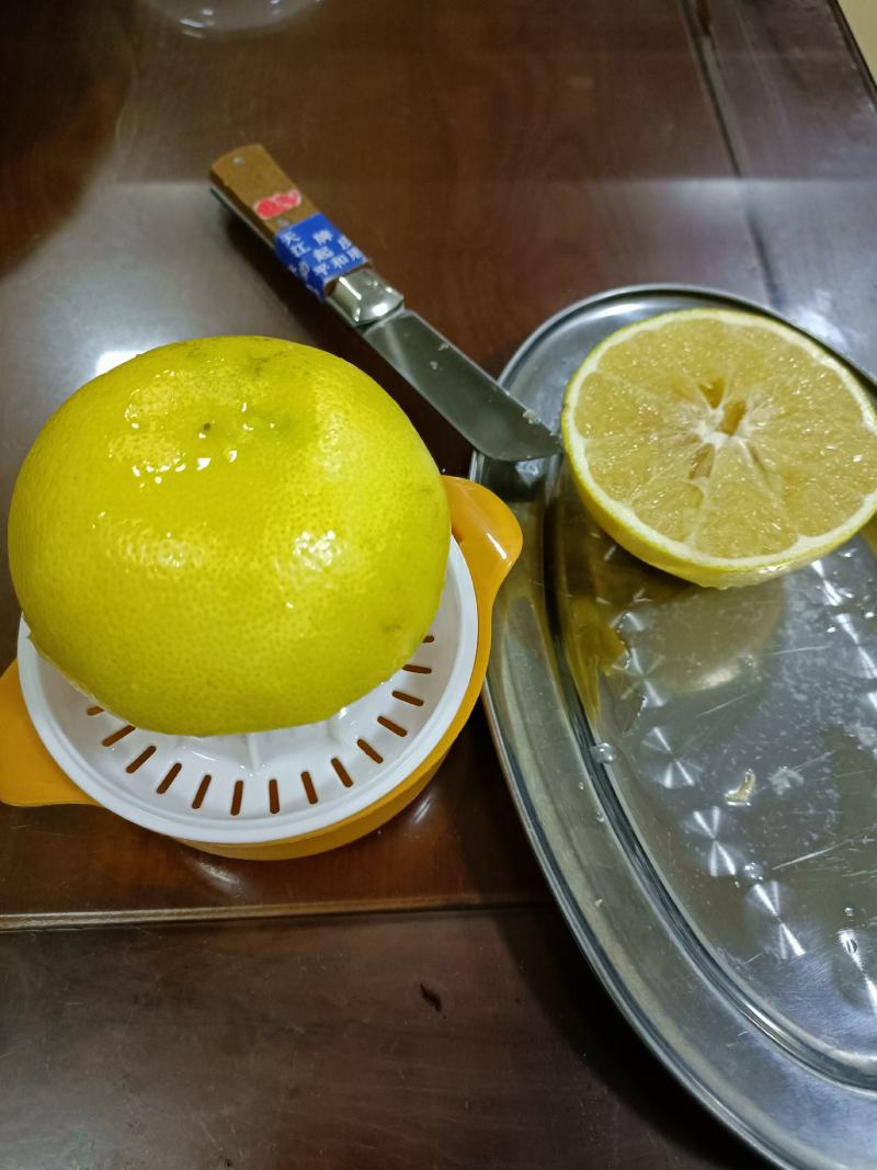 榨汁葡萄柚
