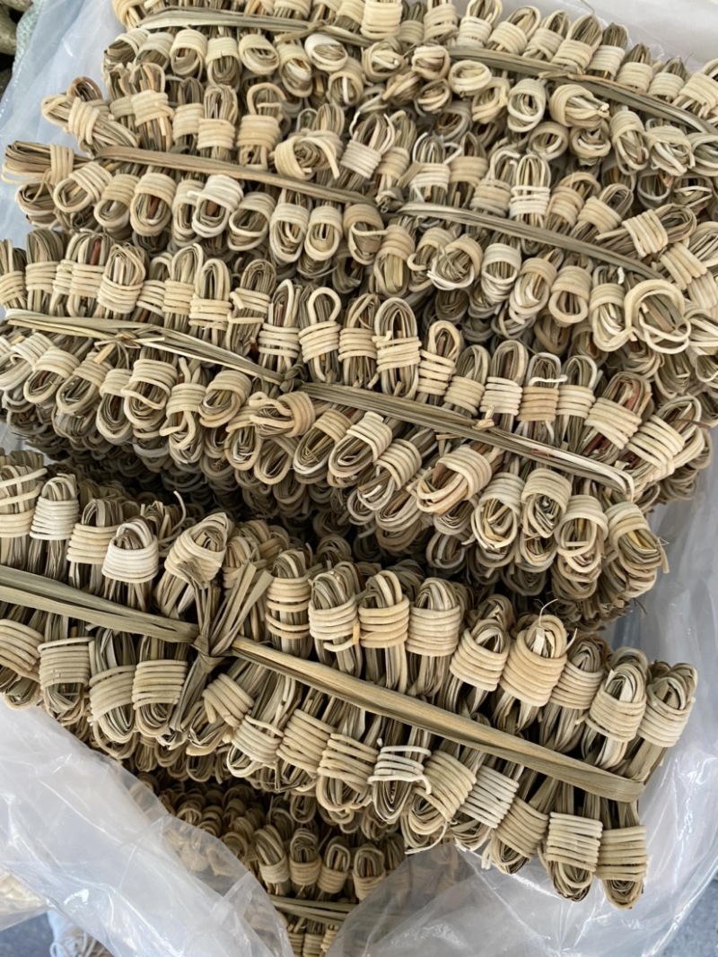 灯芯草新货野生中药材灯心草一捆400个，一袋10捆起卖
