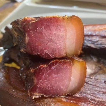 正宗湘西凤凰土猪烟火熏制腊肉