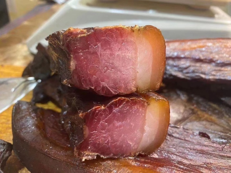 正宗湘西凤凰土猪烟火熏制腊肉