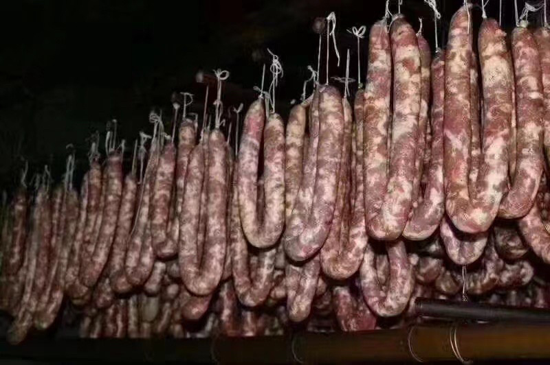 正宗湘西凤凰土猪烟火熏制腊肉