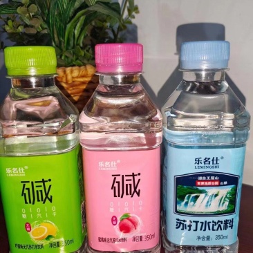 社区团购厂家直发一手货源苏打水箱装￥8.85出厂河南提