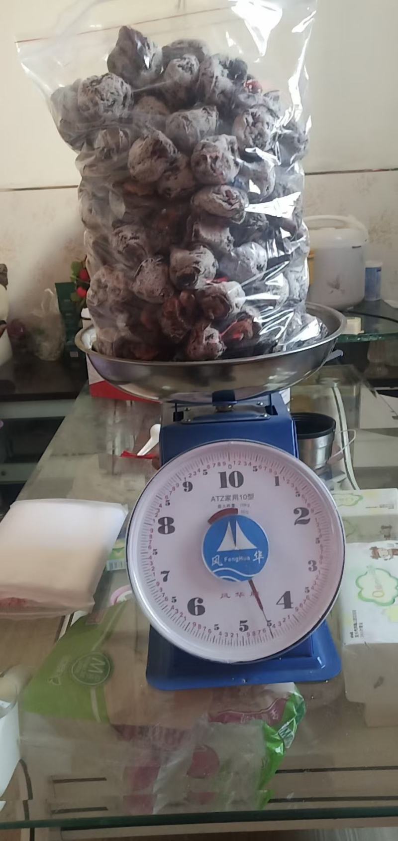 陕西省韩城市芝阳镇贺龙村小时种植的火晶柿子农家特产柿饼