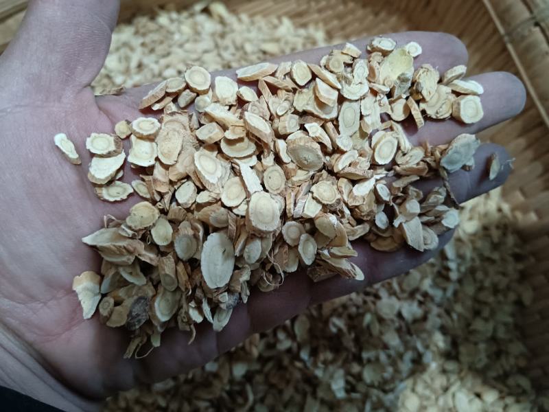 黄芪黄芪斜片颜色正刀工好正宗地产药材