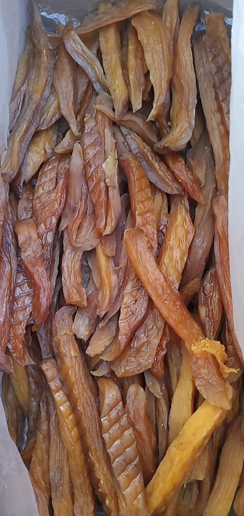 红薯干，地瓜干自然晾晒，甜而不腻，老少皆宜，全国物流发