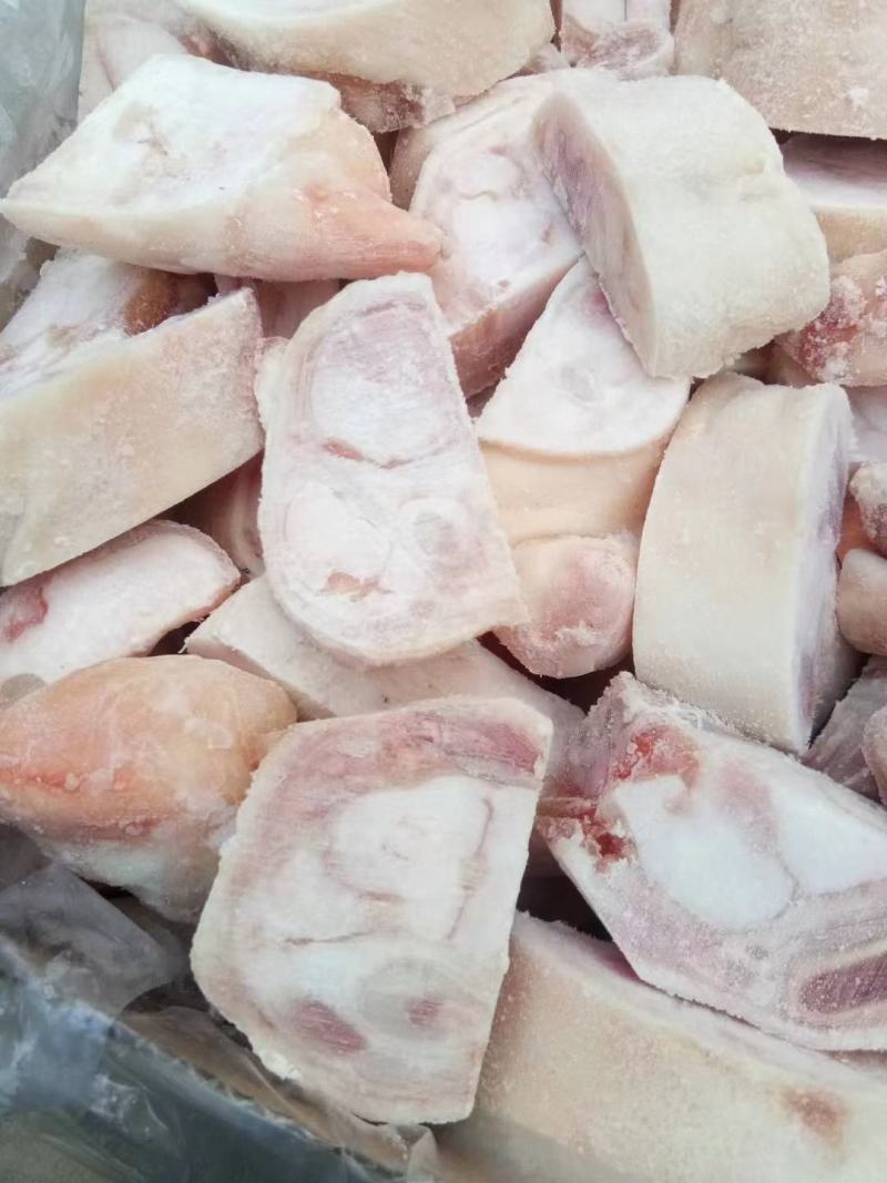 全蹄切块…新鲜肉多，量大从优，带筋蹄切块，大小合适质量棒