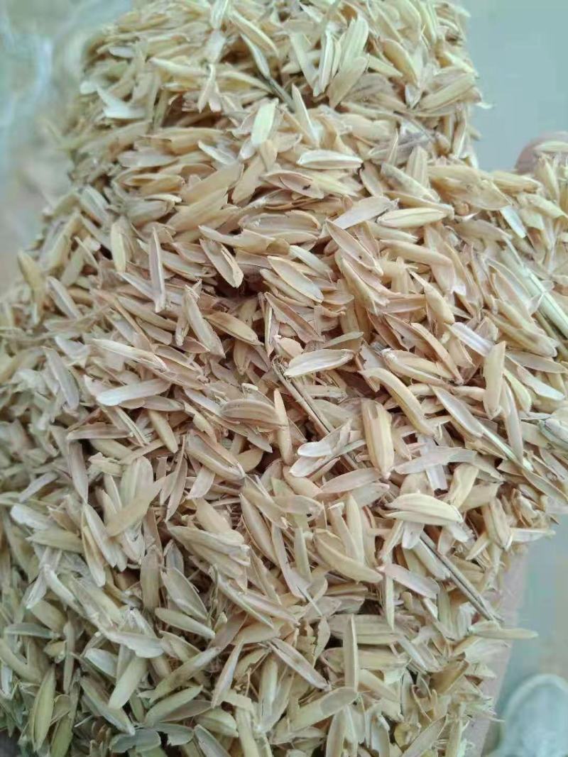 出售稻壳，过风过筛适合养殖，加工，酿酒等