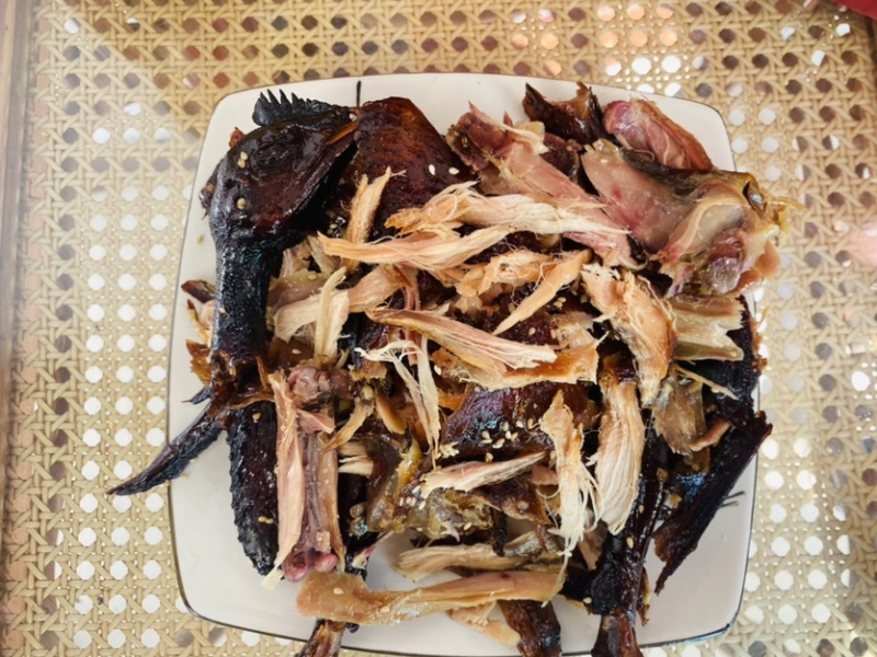 青州特色农家手撕风干鸡，口味独特，筋道有嚼劲，欢迎咨询