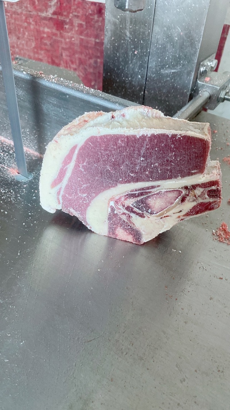 满肉牛寸排，瘦而不柴，油而不腻，满满的都是肉！