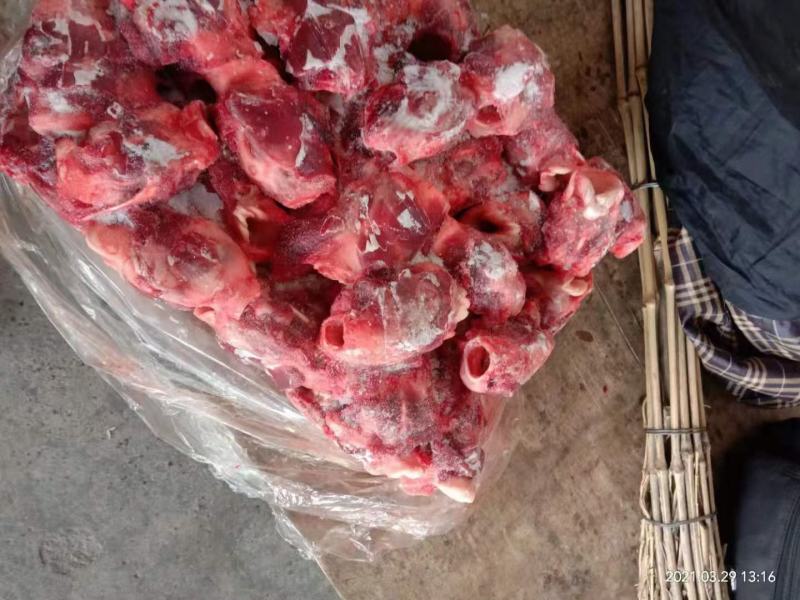 国产一级喉头…新鲜，质量很好，工厂代加工，脆骨丝
